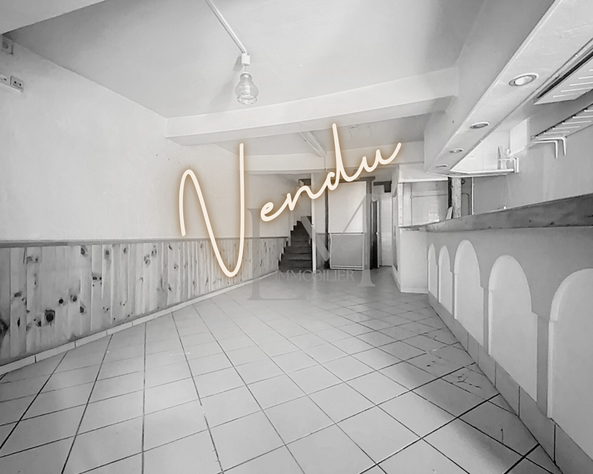 Local commercial de 85 m2, ORLÉANS, Rue de Bourgogne