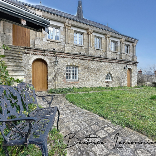 ESCRENNES, Propriété de 166,33 m2, 260 000€ FAI