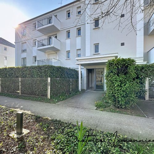 PITHIVIERS, Appartement T2 de 50,66m2, 129 000€ FAI