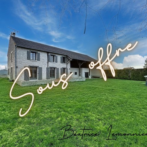 COURCELLES-LE-ROI, Maison en pierre d&rsquo;environ 183m2