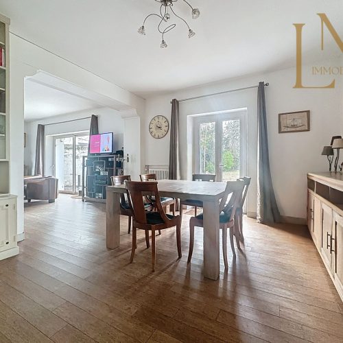 ORLEANS Saint Marceau, Maison de 180m2 avec parc arboré de 1500 m2,   520 000 € FAI